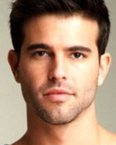 Брет Новек фото