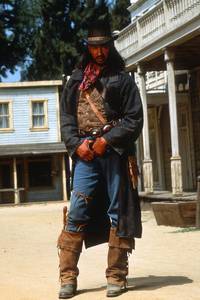 Кадр Приключения Бриско Каунти-младшего