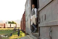 Кадр Воды слонам!