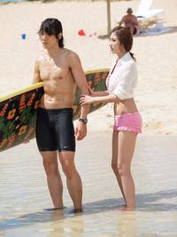 Кадр Божественный герой