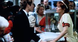 Кадр из фильма "Белый дворец" - 2