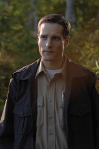 Кадр Правосудие Стоуна: Смерть в раю