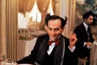 Кадр И корабль плывет