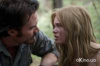 Кадр Последний дом слева