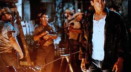 Кадр из фильма "Карающая сила" - 1