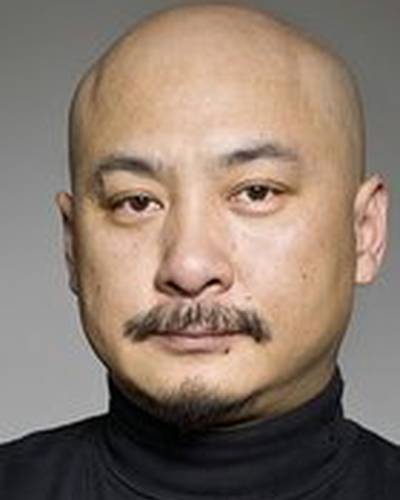 Ван Цюйанань фото