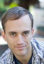 Дэниэл Лав фото