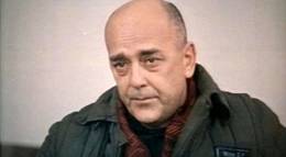 Кадр из фильма "Опасные друзья" - 2