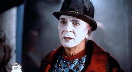 Кадр из фильма "Алегрия" - 2