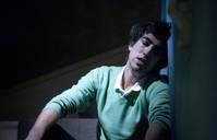 Кадр Быть человеком