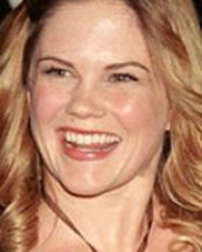 Дженнифер Холл фото