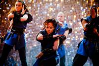 Кадр Сделай шаг: Лови момент