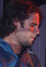 Гуто Прайс фото