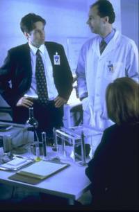 Кадр Секретные материалы