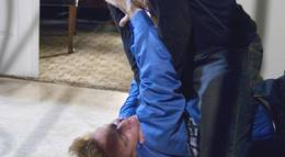 Кадр из фильма "Друг семьи" - 2