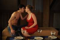 Кадр Секс, вечеринки и ложь