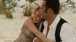 Кадр из фильма "Незваные гости" - 2