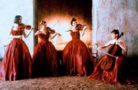 Кадр Ай, Кармела!