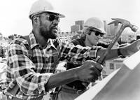 Кадр Мистер Джонс