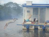 Кадр H2O: Просто добавь воды