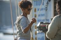 Кадр Заклинательница акул