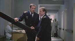 Кадр из фильма "Экипаж" - 2