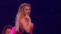 Кадр Britney Spears Live: The Femme Fatale Tour