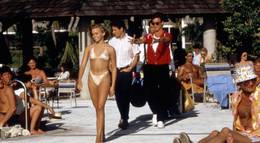 Кадр из фильма "Частный курорт" - 2