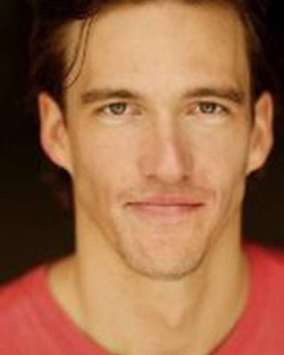 Том Брэйнэрд фото