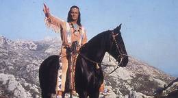 Кадр из фильма "Виннету и полукровка Апаначи" - 2