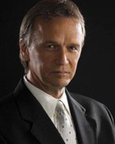 Сэм Хеннингс фото