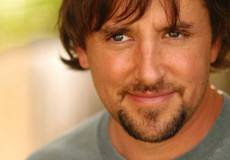 Ричарда Линклейтера зовут на «Прогулку по лесам»