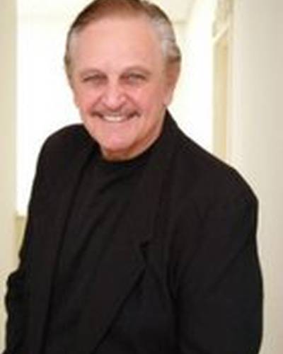 Эд Мецгер фото