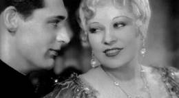 Кадр из фильма "Она обошлась с ним нечестно" - 2