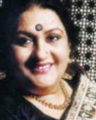 Надира Баббар фото