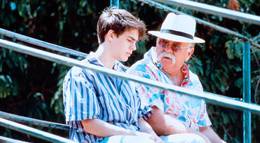 Кадр из фильма "Кокон 2: Возвращение" - 1