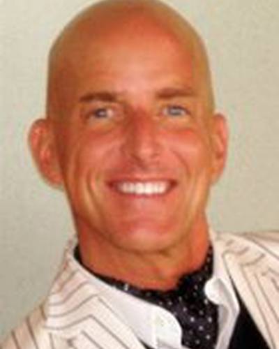 Рон Оливер фото