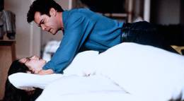 Кадр из фильма "Незаконное вторжение" - 1