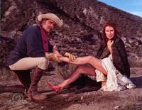 Кадр Вальдес идет