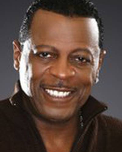 Али Вудсон фото