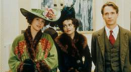 Кадр из фильма "Крылья голубки" - 2