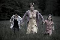 Кадр Избавь нас от лукавого