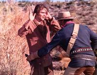 Кадр Вальдес идет