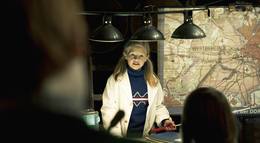 Кадр из фильма "Спутник" - 2