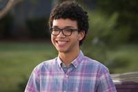 Кадр Бумажные города