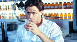 Кадр из фильма "Доктор Джекилл и Мисс Хайд" - 2