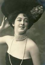 Мадам Сахарет фото