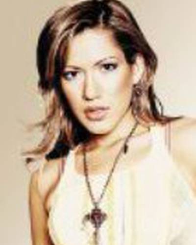 Ванесса Петруо фото