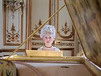 Кадр Мария-Антуанетта