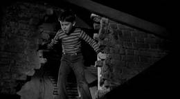 Кадр из фильма "Окно" - 1